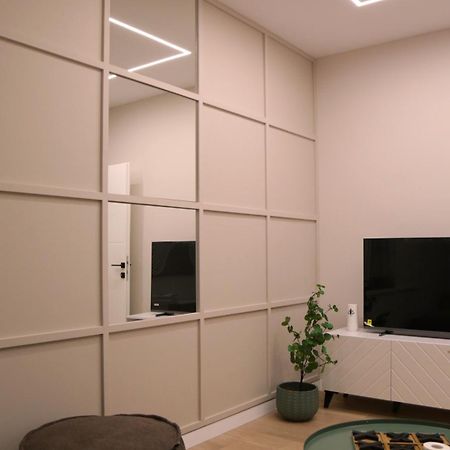 Abc Apartment Blloku Center Tirana Extérieur photo