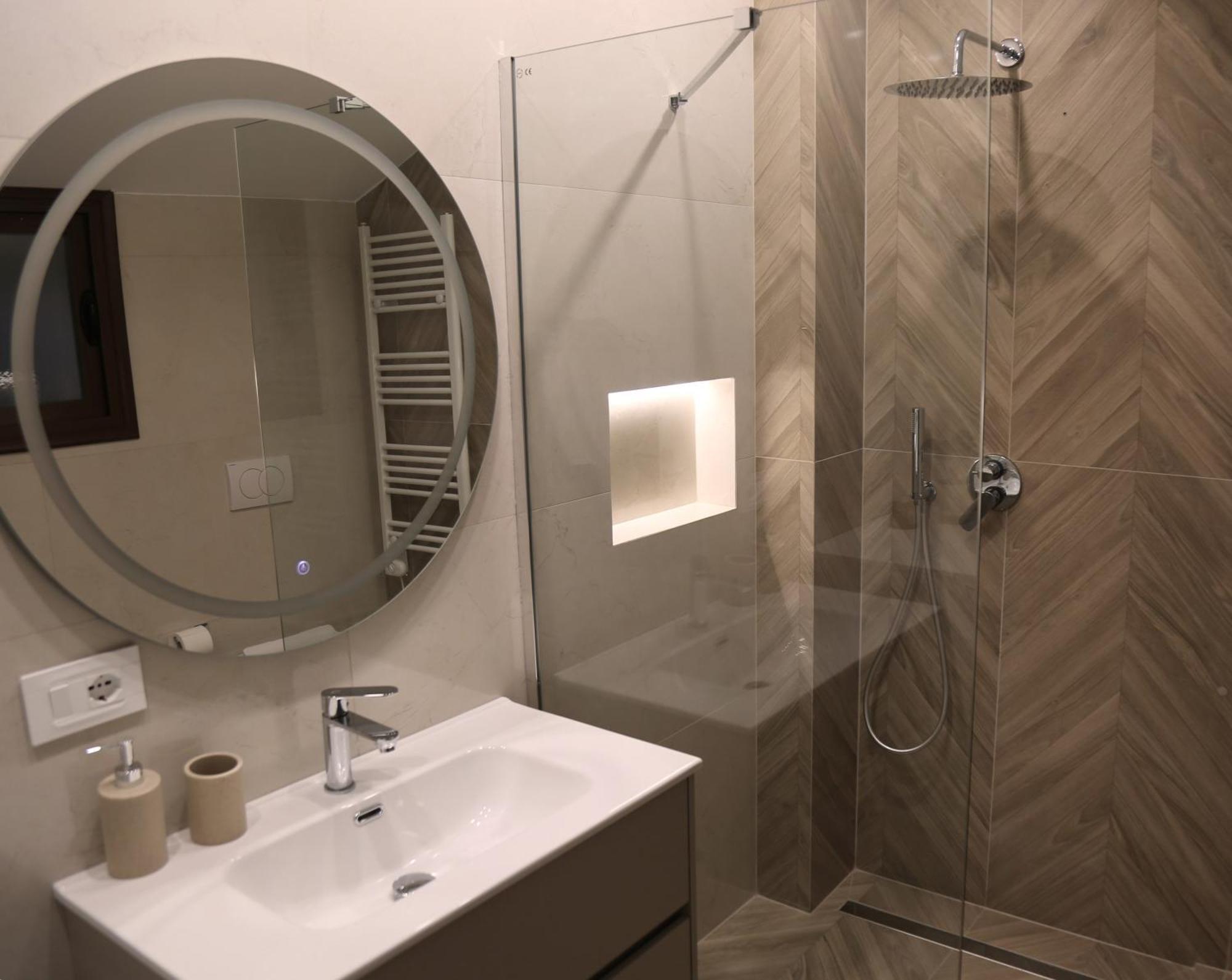 Abc Apartment Blloku Center Tirana Extérieur photo